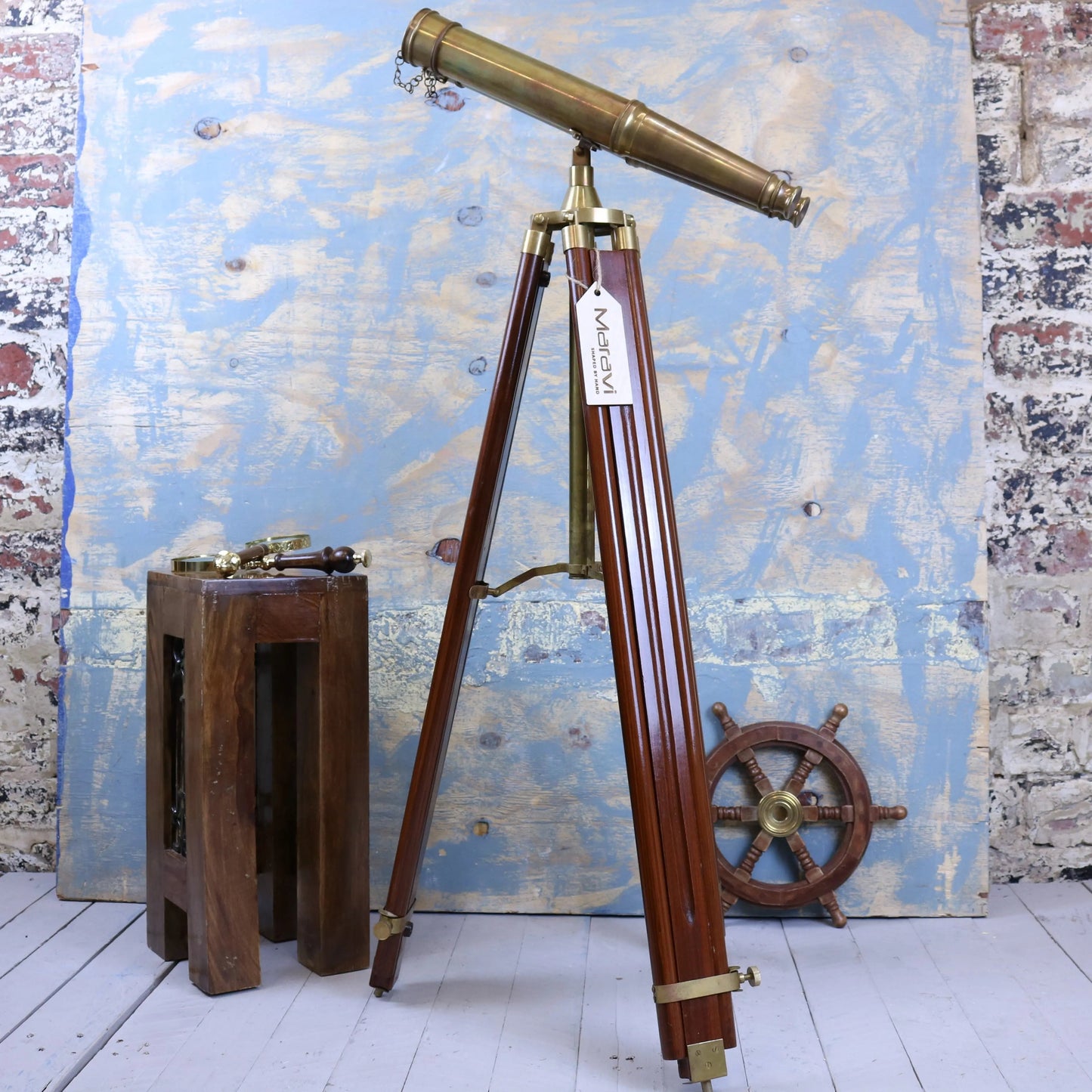 Mowai Vintage Binoculars on Tripod (Ornamental)