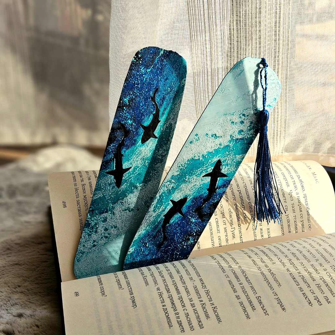 Deep Blue Bookmark Set (2 pcs) – Ocean-Inspired Shark Bookmarks | Eco-Friendly PLA with Tassel