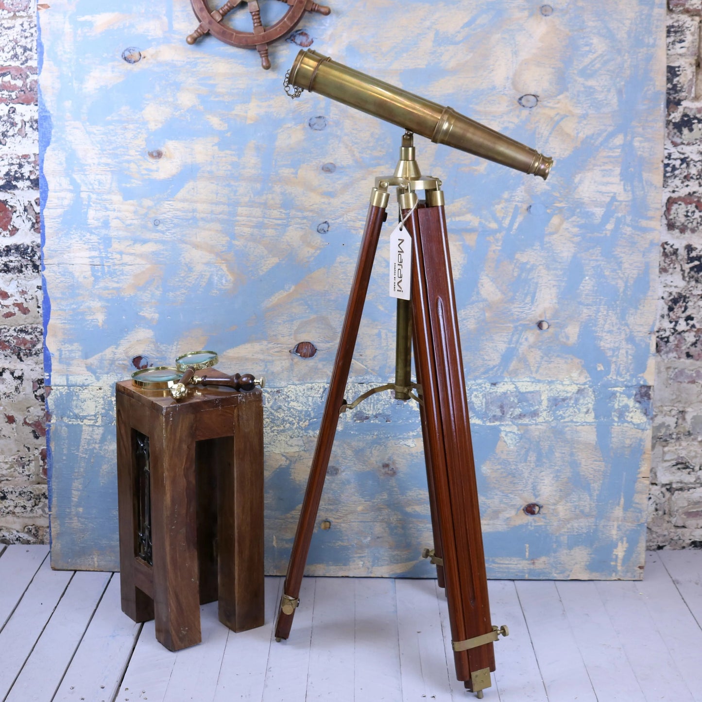 Mowai Vintage Binoculars on Tripod (Ornamental)