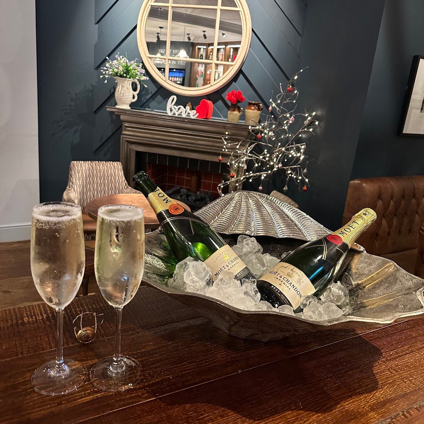 Clamshell Solid Champagne Ice Bucket ~ Wine Cooler