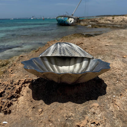 Clamshell Solid Champagne Ice Bucket ~ Wine Cooler